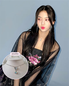 Dreamy Butterfly Semi-Choker Necklace - Rainbow (STAYC Isa, STAYC Seeun, Sejeong Kim, Oh My Girl Jiho Necklace)