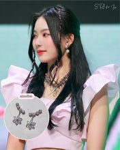 Load image into Gallery viewer, Daisy Wing Earrings - Simple (Silver ver.) (Red Velvet Joy, STAYC Isa, Han Hyojoo Earrings)