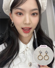 Load image into Gallery viewer, Diamond and Gold Ring Earrings (STAYC Isa, fromis_9 Chaeyoung Earrings)