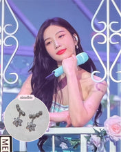 Load image into Gallery viewer, Daisy Wing Earrings - Simple (Silver ver.) (Red Velvet Joy, STAYC Isa, Han Hyojoo Earrings)