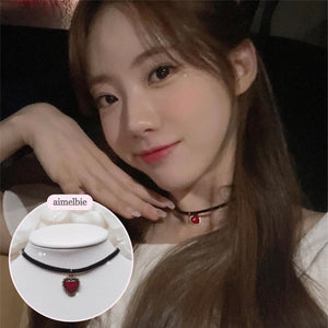 Burgundy Heart Earrings and Choker Set (Twice Dahyun, VIVIZ Eunha, Choi Yena, Kep1er Dayeon Choker)