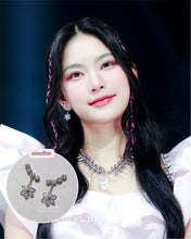 Load image into Gallery viewer, Daisy Wing Earrings - Simple (Silver ver.) (Red Velvet Joy, STAYC Isa, Han Hyojoo Earrings)