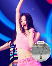 Load image into Gallery viewer, Modern Heart Layered Necklace - Gold (VIVIZ Sinb, Oh My Girl YooA, STAYC Seeun Necklace)