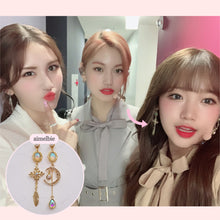 Load image into Gallery viewer, Luna Lullaby Earrings - Gold (Wekimeki Yoojung Earrings)