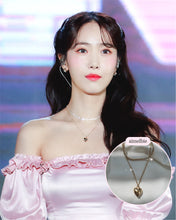 Load image into Gallery viewer, Modern Heart Layered Necklace - Gold (VIVIZ Sinb, Oh My Girl YooA, STAYC Seeun Necklace)