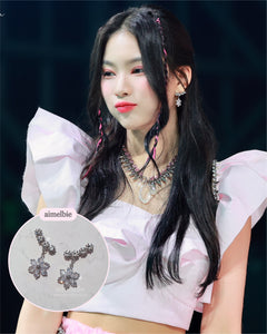 Daisy Wing Earrings - Simple (Silver ver.) (Red Velvet Joy, STAYC Isa, Han Hyojoo Earrings)