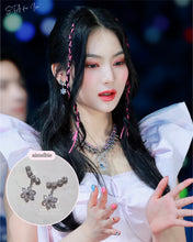 Load image into Gallery viewer, Daisy Wing Earrings - Simple (Silver ver.) (Red Velvet Joy, STAYC Isa, Han Hyojoo Earrings)