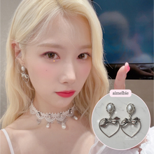 Load image into Gallery viewer, Sweet Heart Earrings - Silver (Kep1er Yeseo, Mashiro, Dreamcatcher Handong Earrings)