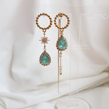 Load image into Gallery viewer, [Kim Sejeong Earrings] Meteor Shower Earrings - Mint