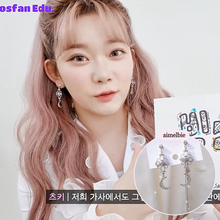 Load image into Gallery viewer, Art Nouveau Moon Earrings (Billlie Tsuki, Park Eunbin, Apink Eunji Earrings)