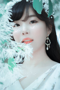 Moon-kissed Forest Earrings (Apink Bomi, CLC Yujin earrings)