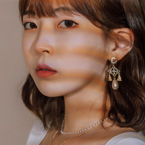 Vintage Rose Garden Earrings - Chandelier Version (fromis_9 Jisun Earrings)