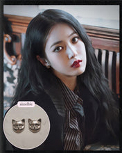 Load image into Gallery viewer, Melbie The Cat Series - Cat Face Earrings (Silver) (Red Velvet Joy, VIVIZ Sinb Earrings)