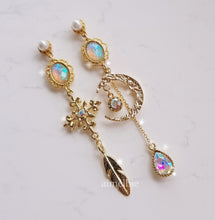 Load image into Gallery viewer, Luna Lullaby Earrings - Gold (Wekimeki Yoojung Earrings)