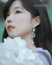 Load image into Gallery viewer, Luna Lullaby Earrings - Silver (Oh My Girl YooA, Dreamcatcher Jiu Earrings)