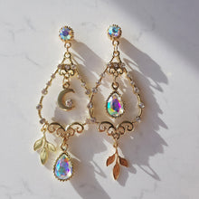 Load image into Gallery viewer, Moon-kissed Forest Earrings (Apink Bomi, CLC Yujin earrings)