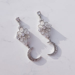 Art Nouveau Moon Earrings (Billlie Tsuki, Park Eunbin, Apink Eunji Earrings)