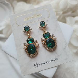 Antique Green Queen Earrings
