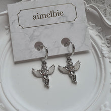 Load image into Gallery viewer, Baby Angel Huggies Earrings - Silver ver. (KISS OF LIFE Belle, H1-Key Hwiseo Earrings)