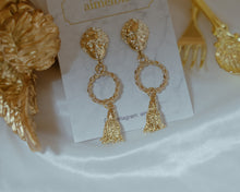Load image into Gallery viewer, Aphrodite Series - Ring and Tassel Earrings