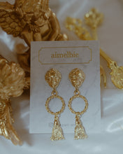 Load image into Gallery viewer, Aphrodite Series - Ring and Tassel Earrings