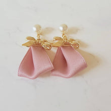 Load image into Gallery viewer, Parisienne Earrings - Pink