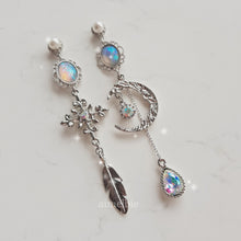 Load image into Gallery viewer, Luna Lullaby Earrings - Silver (Oh My Girl YooA, Dreamcatcher Jiu Earrings)