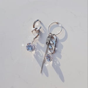 Urban Chain Earrings (STAYC Isa, Lightsum Nayoung, Dreamcatcher Dami Earrings)