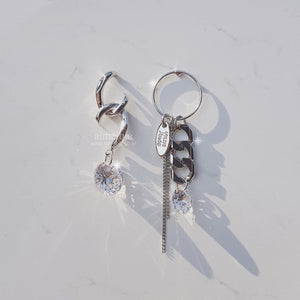 Urban Chain Earrings (STAYC Isa, Lightsum Nayoung, Dreamcatcher Dami Earrings)