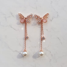 Load image into Gallery viewer, Dainty Pink Butterfly Earrings