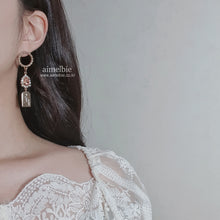 Load image into Gallery viewer, Preppy Peachpink Ribbon Earrings (Dreamcatcher Yoohyeon/Weeekly Zoa Earrings)