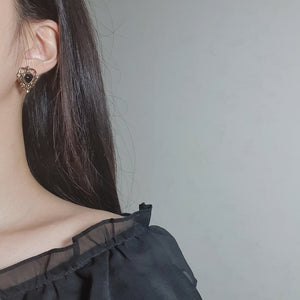 Black Gothic Heart Earrings