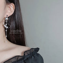 Load image into Gallery viewer, Modern Times Earrings