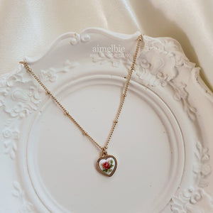 [Kim Sejeong, Billlie Tsuki, Oh My Girl Binnie Necklace] Vintage Rose Heart Layered Necklace