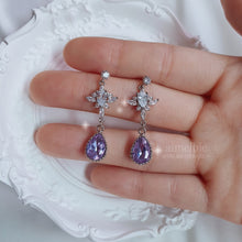 Load image into Gallery viewer, Violet Spell Earrings