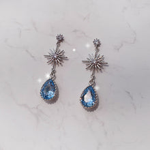 Load image into Gallery viewer, Starry Teardrops Earrings - Blue