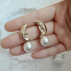 Dear Moon Earrings (WJSN Eunseo, VIVIZ Umji Earrings)