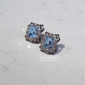 Frozen Earrings - Daily Version