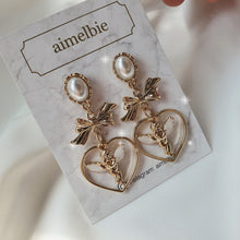 Load image into Gallery viewer, Baby Angel Earrings - Gold ver.