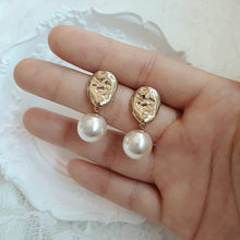 Load image into Gallery viewer, Grace Earrings