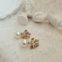 Load image into Gallery viewer, Claire Earrings (Dreamcatcher Jiyu Earrings)