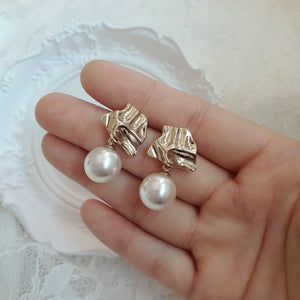 Claire Earrings (Dreamcatcher Jiyu Earrings)
