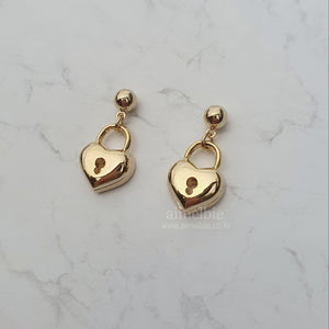 Gold Heart Lock Earrings (Ive Yujin, Ive Rei, Billlie Sheon Earrings)