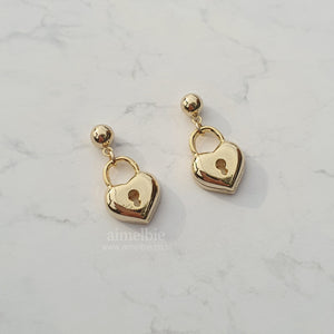 Gold Heart Lock Earrings (Ive Yujin, Ive Rei, Billlie Sheon Earrings)