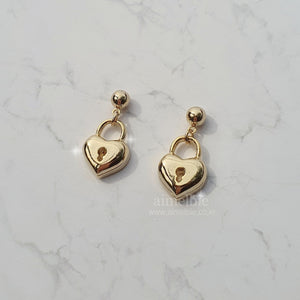 Gold Heart Lock Earrings (Ive Yujin, Ive Rei, Billlie Sheon Earrings)