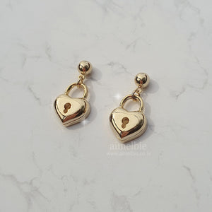 Gold Heart Lock Earrings (Ive Yujin, Ive Rei, Billlie Sheon Earrings)