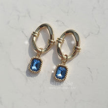 Load image into Gallery viewer, City Women Earrings