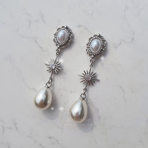 [IU, Kim Sejeong Earrings] Minerva Earrings - Silver version