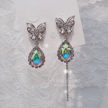 Load image into Gallery viewer, [Redvelvet Wendy Earrings] Rainbow Crystal Butterfly Earrings