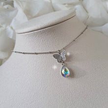 Load image into Gallery viewer, Dreamy Butterfly Semi-Choker Necklace - Rainbow (STAYC Isa, STAYC Seeun, Sejeong Kim, Oh My Girl Jiho Necklace)